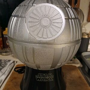 Star Wars Silver Death Star Hot Air Popcorn Popper.